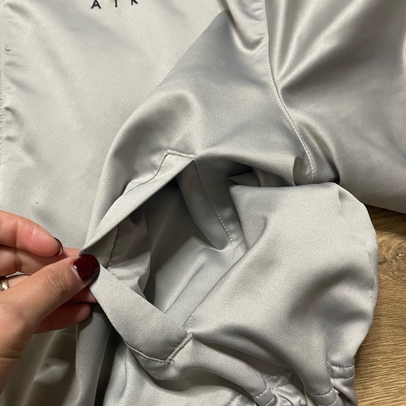 Nike Women's Light Gray Bomber Jacket - Picture 5 of 11